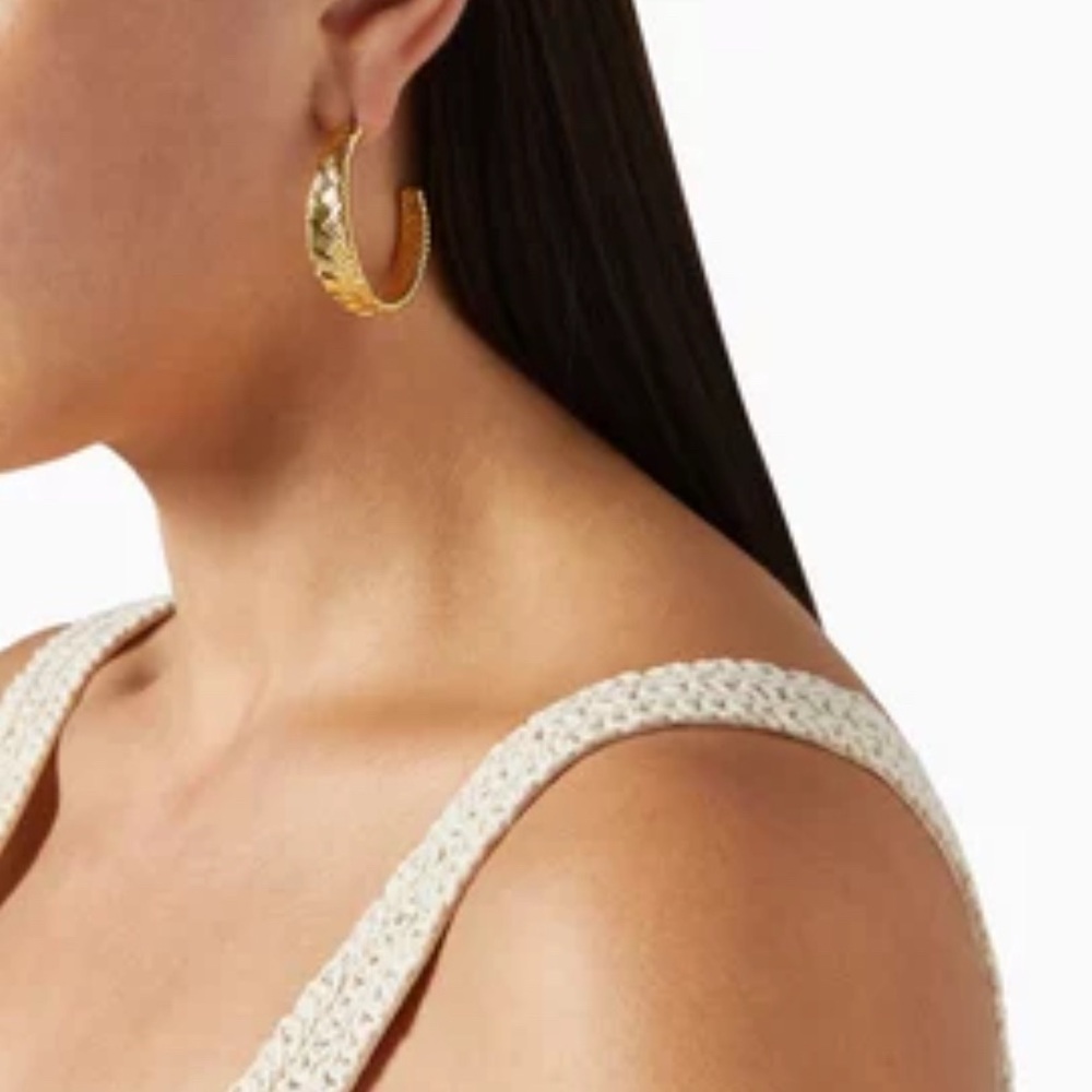 MISSOMA
Large Braid Hoop Earrings in 18ct Gold Plated